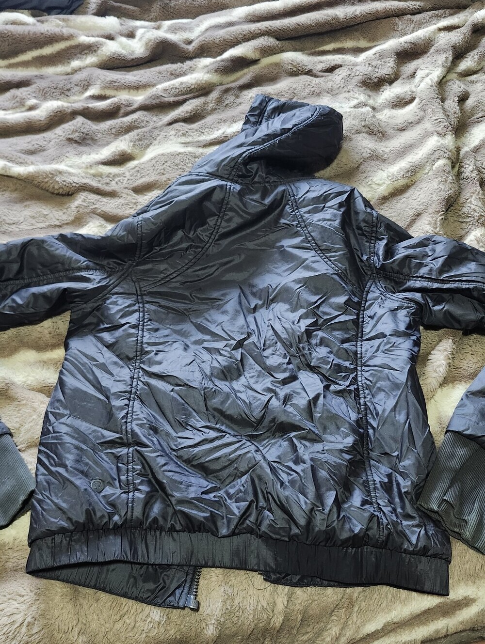 Lululemon Glyde Scuba Jacket - Picture 2 of 5